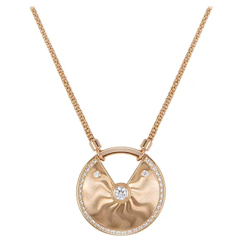 amulette necklace