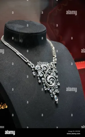 diamond cartier choker