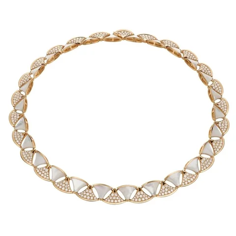 Bulgari Divas? Dream 354091 Necklace Rose Gold with Mother-of-pearl and Diamonds High Jewelry 1
