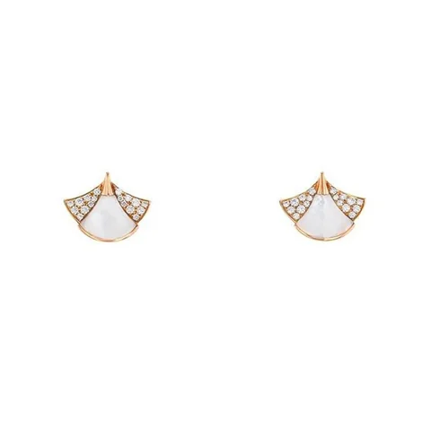 Bulgari Divas? 350483 Dream small earrings in pink gold diamonds and mother of pearl OR857103 1