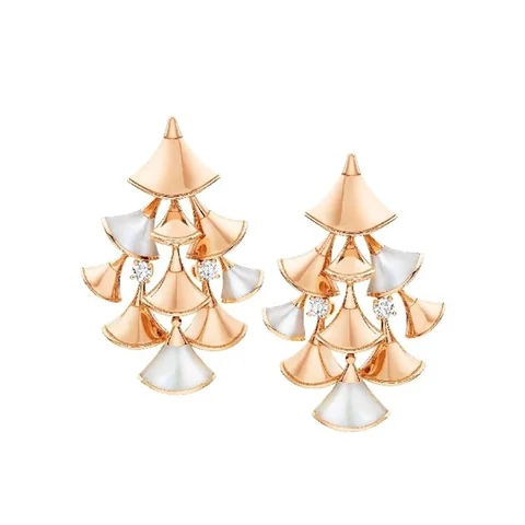 Bulgari Divas Dream 348363 Earrings Rose Gold Diamonds with Mother of Pearl OR856468 1