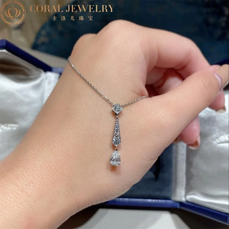 Chaumet 082542 Joséphine Aube Printanière diamond pendant 2