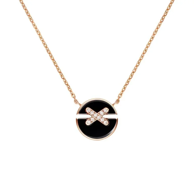 Chaumet 084426 Jeux De Liens Harmony Onyx Small Model Pendant 1