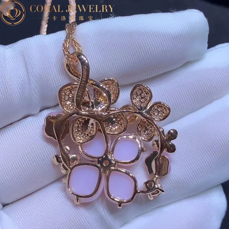 Chaumet 082782 Hydrangea Pendant Pink Dawn 5