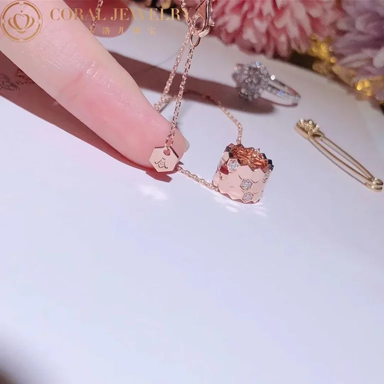 Chaumet 085156 Bee My Love Pendant Rose Gold Diamonds 2