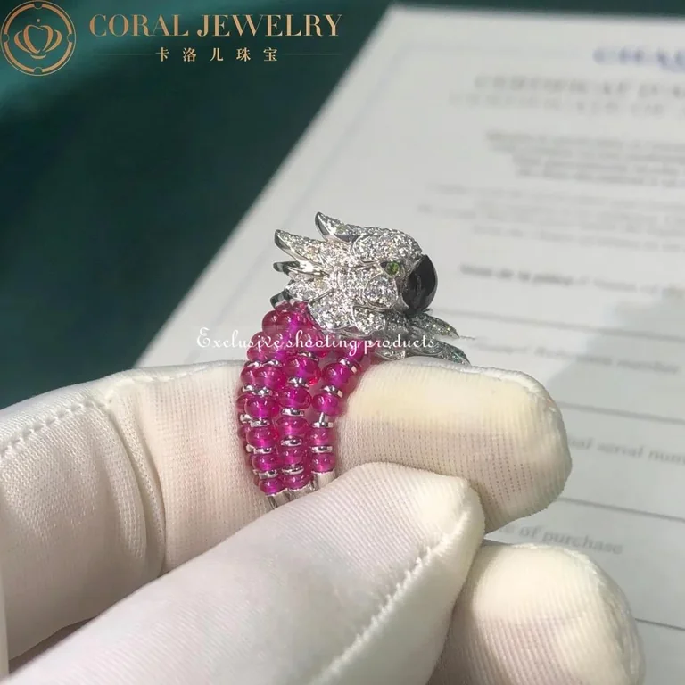 Cartier Les Oiseaux Libérés H4311900 Ring White Gold Grey Mother-of-pearl Emeralds Ruby diamonds 9