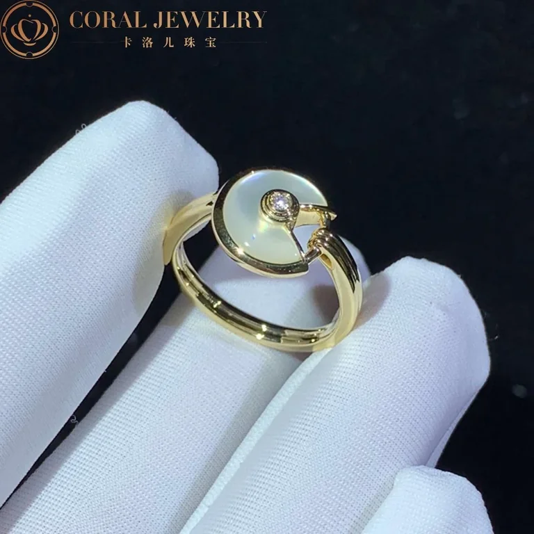 Cartier Amulette De Cartier Ring B4213300 XS Model Mother-of-pearl 8