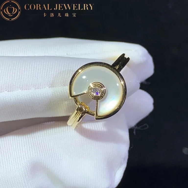 Cartier Amulette De Cartier Ring B4213300 XS Model Mother-of-pearl 6