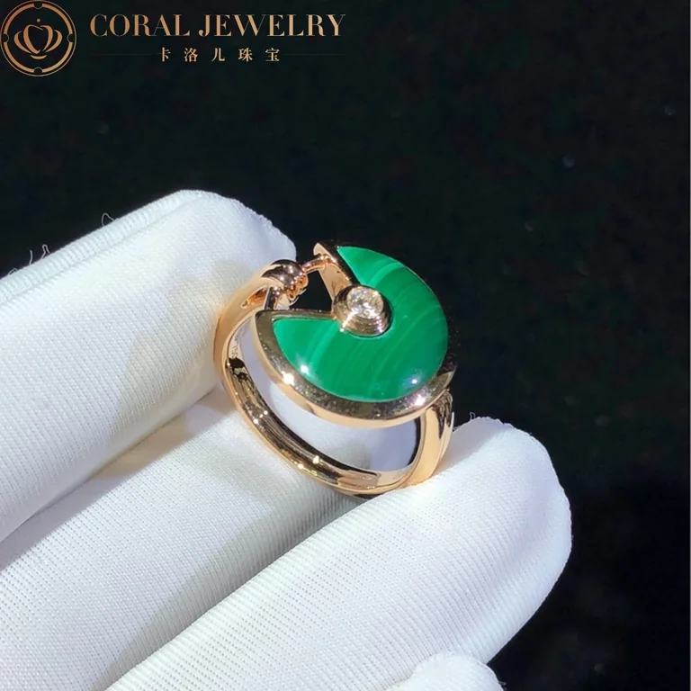 Cartier Amulette De Cartier Ring B4214300 Small Model Malachite 3