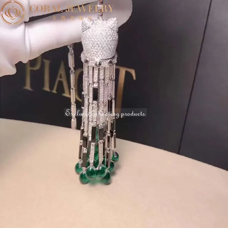 Cartier Panthère de HP700480 Cartier Necklace White Gold Set with Emeralds Onyx and Diamonds 3