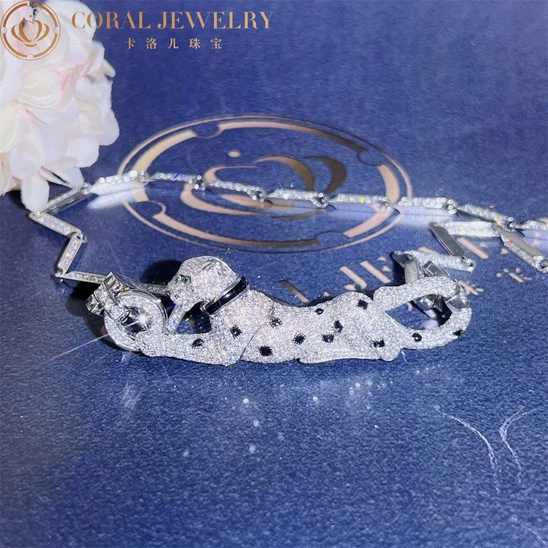 Cartier Panthère de N7048700 Cartier Necklace in White Gold 3