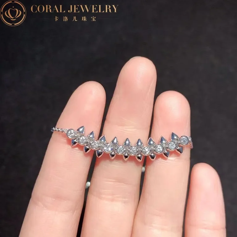 Cartier Clash De Cartier N7424312 Necklace White Gold Diamonds 4