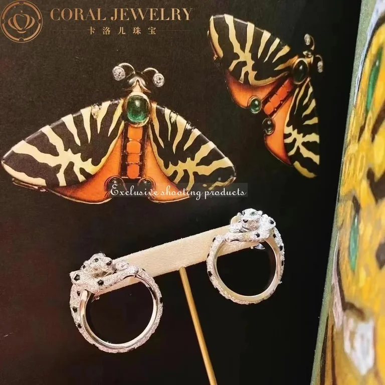 Cartier H8000330 Panthère de Cartier Earrings White Gold Emeralds Onyx Diamonds 16