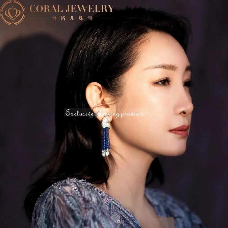 Cartier Les Oiseaux Libérés H8000128 Earrings White Gold Emeralds Sapphire Diamonds 2