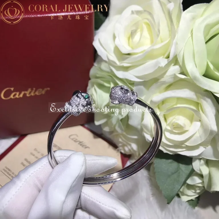 Cartier Panthère De N6706217 Cartier Bracelet White Gold Emeralds Onyx Diamonds 4