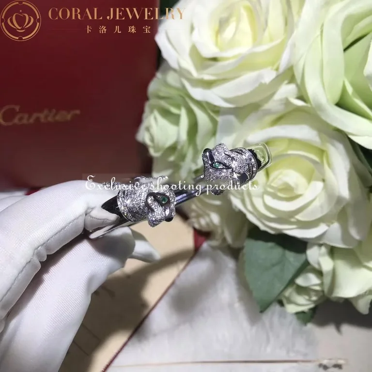 Cartier Panthère De N6706217 Cartier Bracelet White Gold Emeralds Onyx Diamonds 3