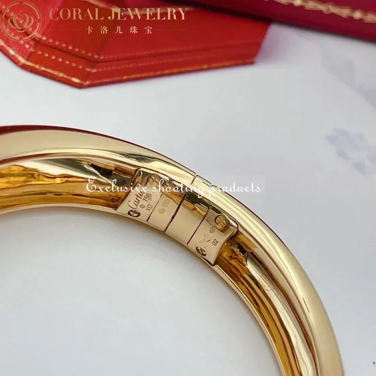 Cartier Panthère De N6033402 Cartier Bracelet 18K Yellow Gold Black Lacquer. Tsavorite Garnets Onyx 6