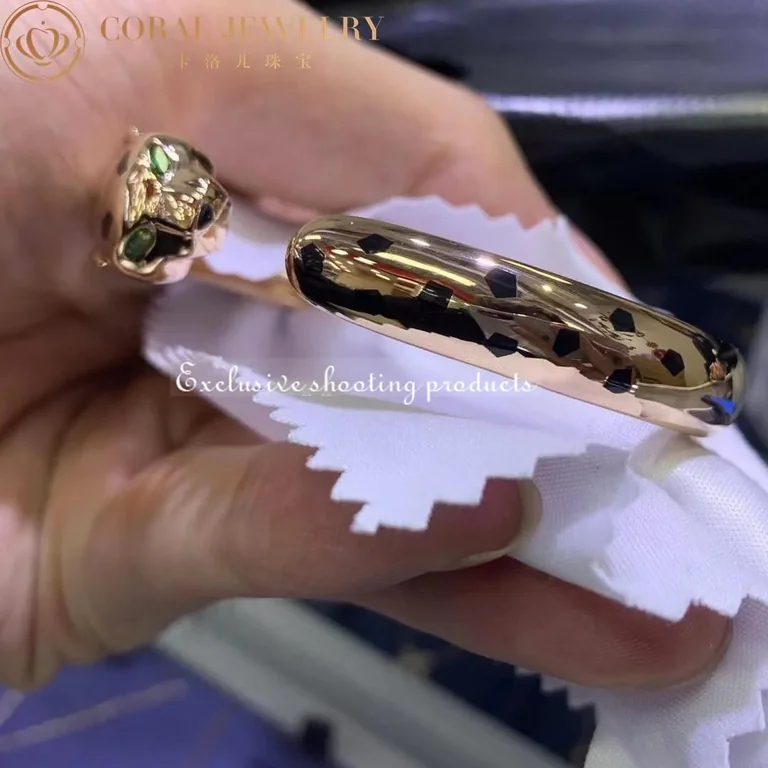 Cartier Panthère De N6715317 Cartier Bracelet 18K Rose Gold Black Lacquer. Tsavorite Garnets Onyx 4