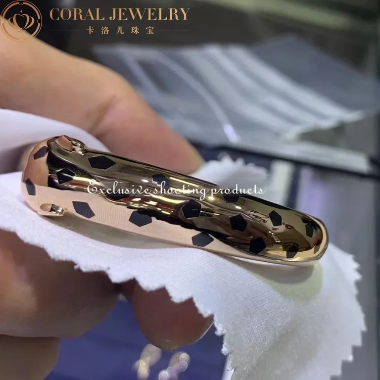 Cartier Panthère De N6715317 Cartier Bracelet 18K Rose Gold Black Lacquer. Tsavorite Garnets Onyx 3