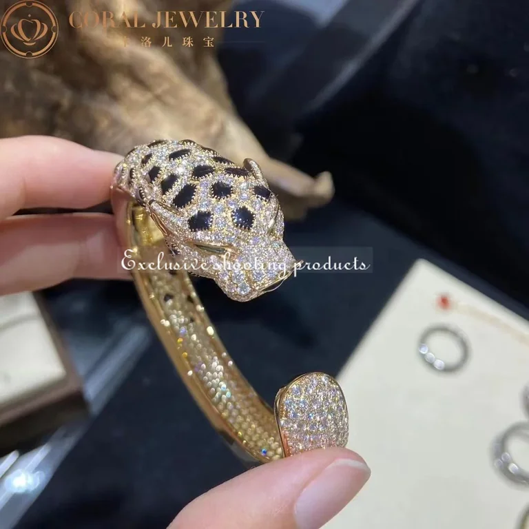 Cartier Panthère De H6013117 Cartier Bracelet 18K Gold Diamond Onyx Emerald 13