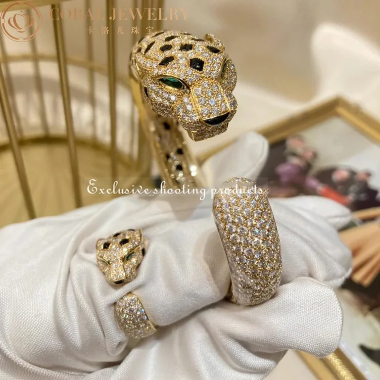 Cartier Panthère De H6013117 Cartier Bracelet 18K Gold Diamond Onyx Emerald 6