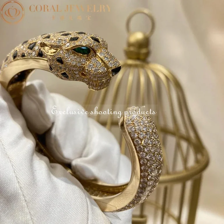 Cartier Panthère De H6013117 Cartier Bracelet 18K Gold Diamond Onyx Emerald 3
