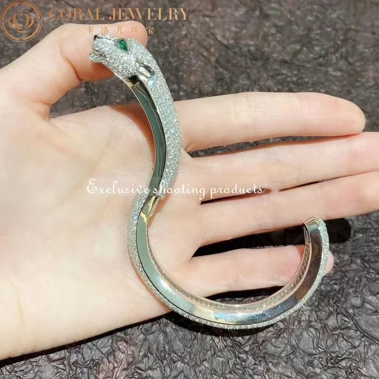 Cartier Panthère De H6007417 Cartier Bracelet 18K Gold Diamond Onyx Emerald 9