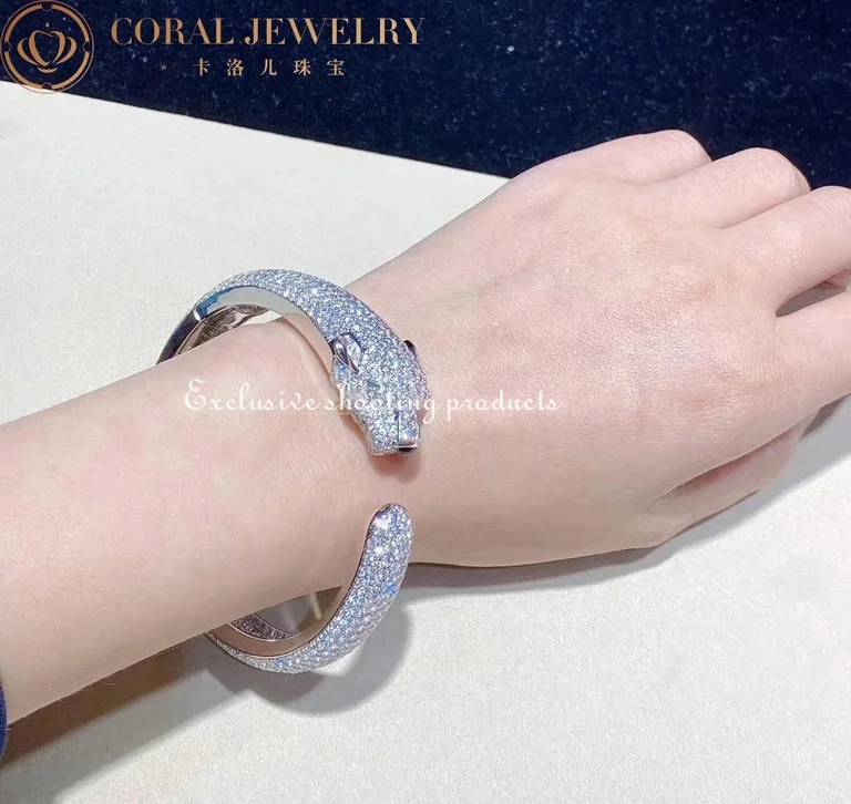 Cartier Panthère De H6007417 Cartier Bracelet 18K Gold Diamond Onyx Emerald 3