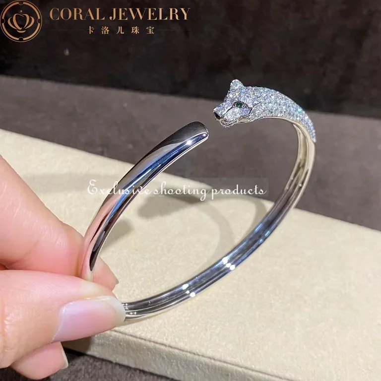 Cartier Panthère De N6717817 Cartier Bracelet White Gold Onyx Emeralds Diamonds 4