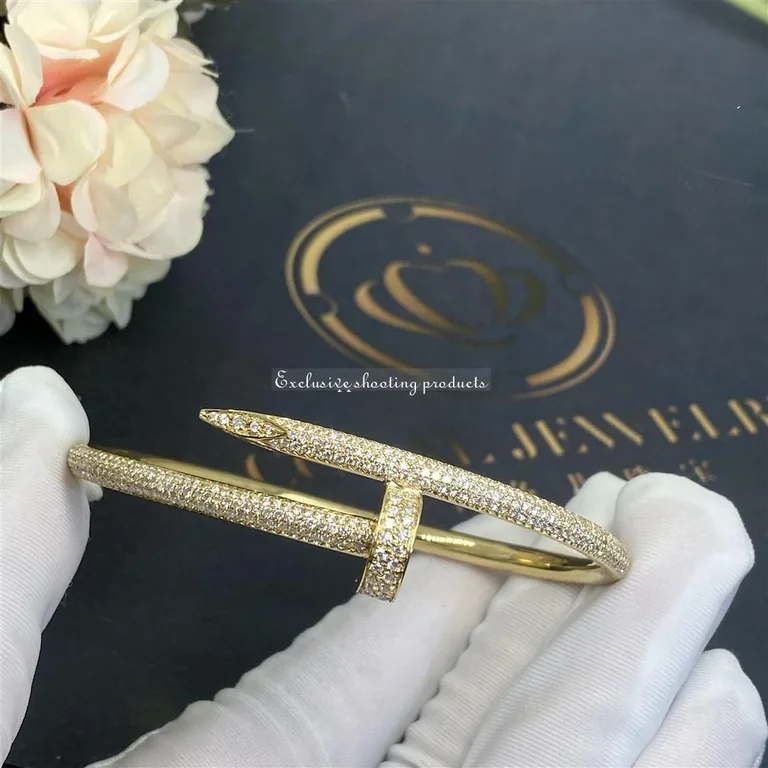 Cartier N6709817 Juste un Clou Bracelet Yellow Gold Diamonds 3