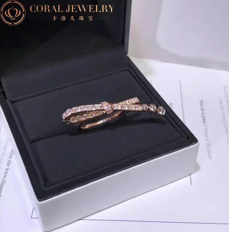 Chanel Ruban Ring j11863 18k Beige Gold Diamonds 9
