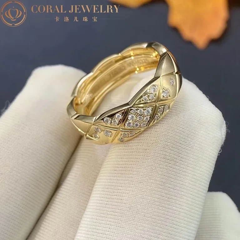 Chanel Coco Crush Ring J10864 Quilted Motif Small Version 18k Yellow Gold Diamonds 8
