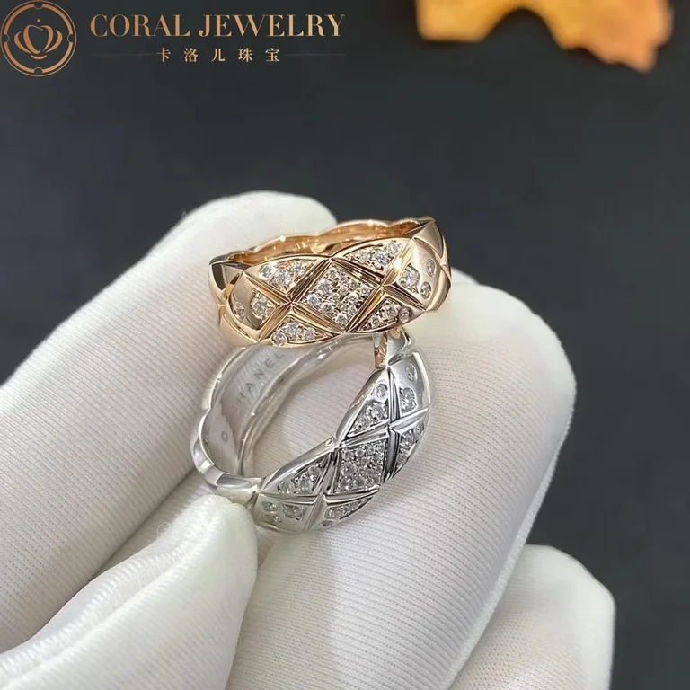 Chanel Coco Crush J11101 Ring Quilted Motif Small Version 18k Beige Gold Diamonds 3