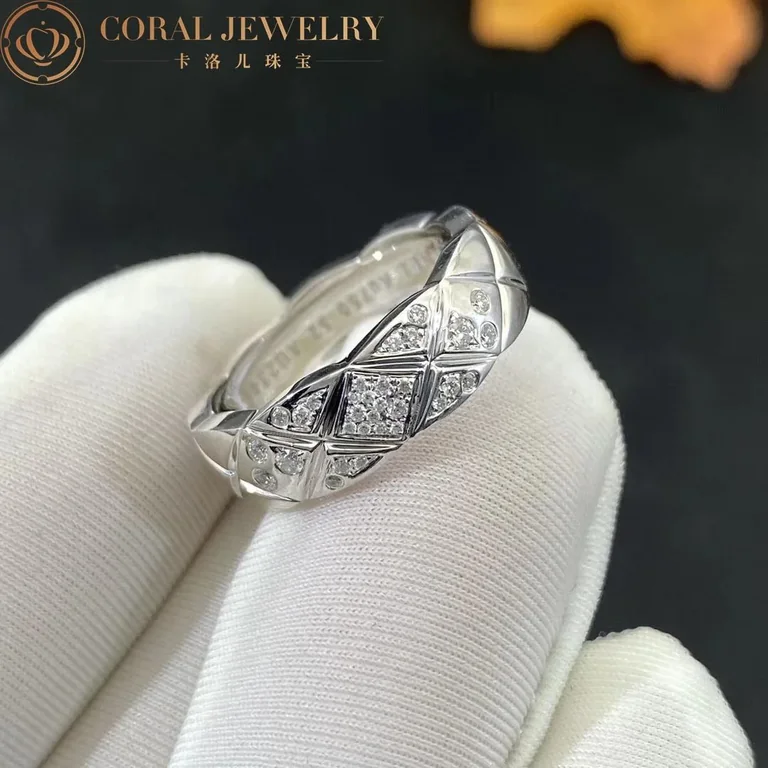 Chanel Coco Crush Ring J10865 Quilted Motif Small Version 18k White Gold Diamonds 3