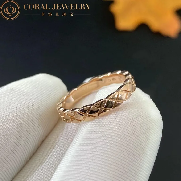 Chanel Coco Crush Ring J11785 Quilted Motif Mini Version 18k Beige Gold 4