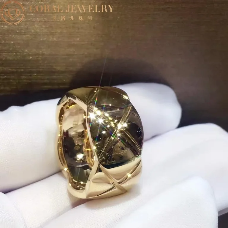 Chanel Coco Crush Ring J10818 Quilted Motif Large Version 18k Beige Gold 2