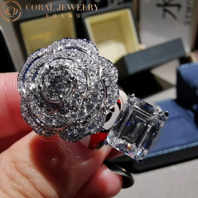 Chanel Camélia Contraste Blanc Ring in White Gold and 5CT Emerald-cut Diamond Ring 5