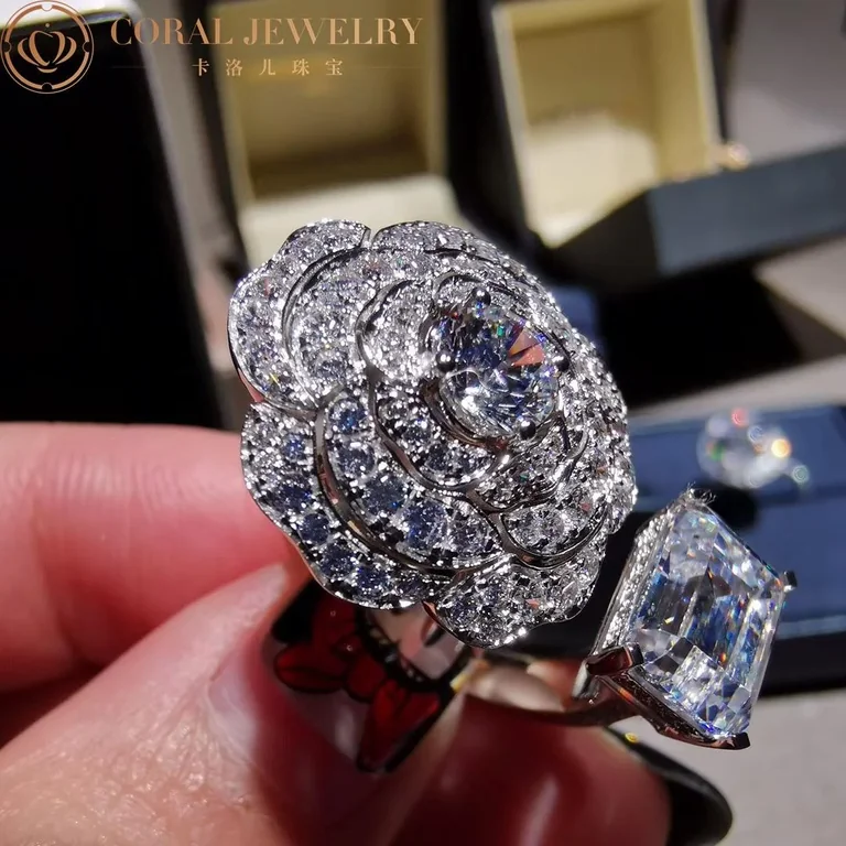 Chanel Camélia Contraste Blanc Ring in White Gold and 5CT Emerald-cut Diamond Ring 3