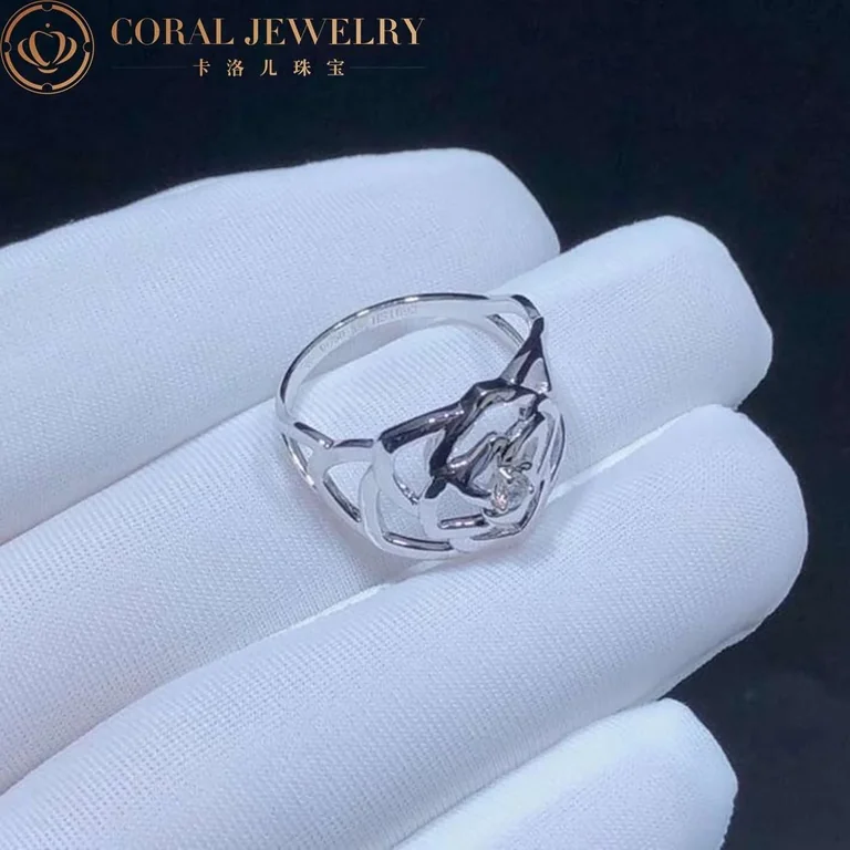 Chanel Camélia Ajouré Ring in White Gold and Diamonds Ring 7
