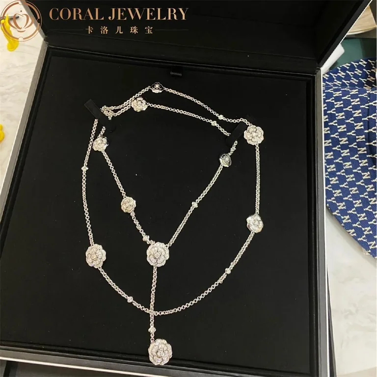 Chanel Les infinis de Camélia J11876 Necklace 18k White Gold Diamonds 4