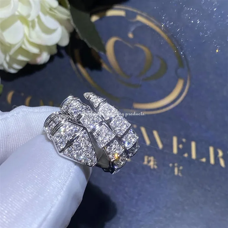 Bulgari Serpenti 345227 Viper two-coil ring in 18 kt white gold set with full pavé diamonds 3