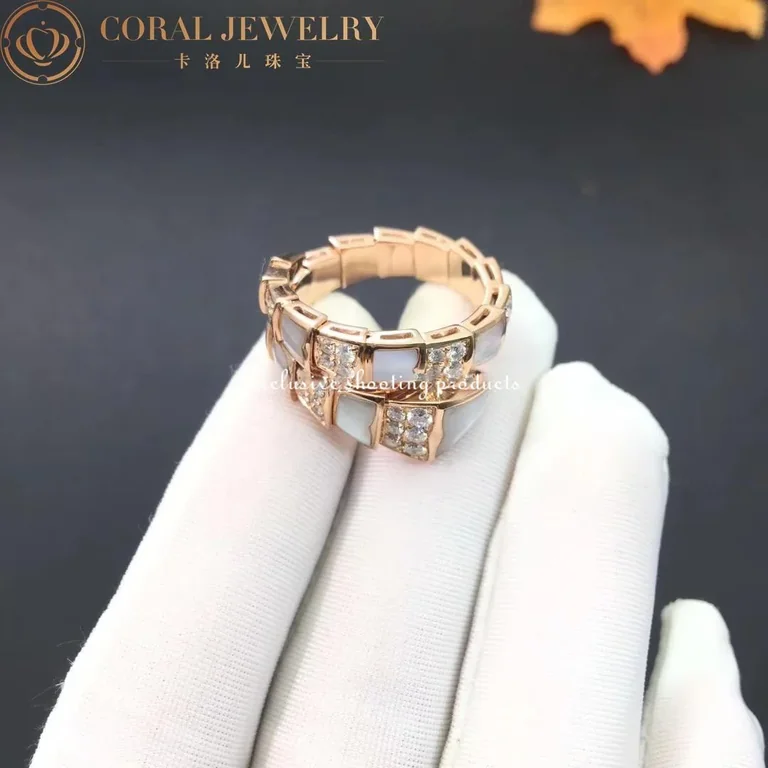 Bulgari Serpenti 350668 Viper one-coil ring in 18 kt rose gold set with mother-of-pearl elements and pavé diamonds 8