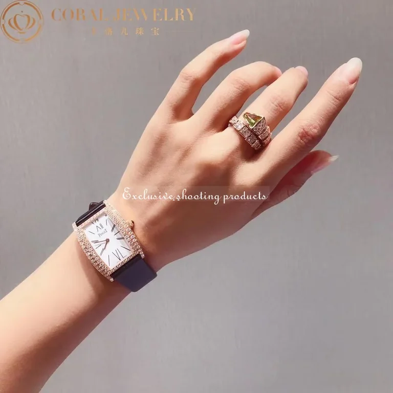 Bulgari AN856157 Serpenti Viper one-coil ring in 18 kt rose gold set with peridot elements and pavé diamonds 2