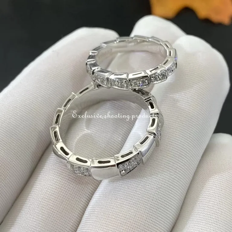 Bulgari Serpenti Viper AN857931 18KT White Gold 0.43 CT Diamond Ring 3