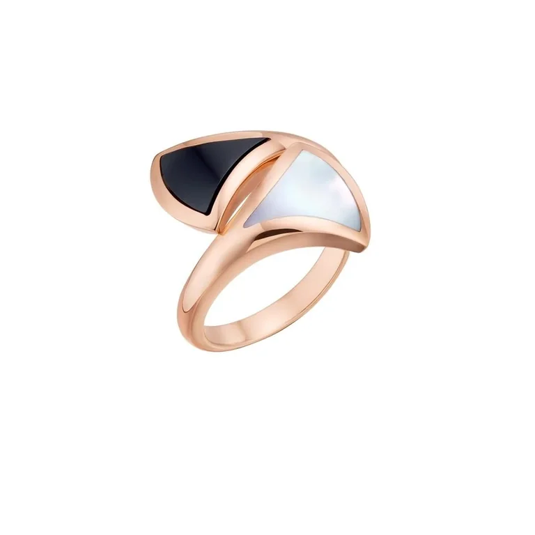 Bulgari Divas? Dream AN857049 Ring Rose Gold Mother Of Pearl & Onyx 1
