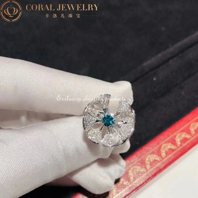Bulgari Divas? Dream AN857988 Ring White-gold Diamond and Emerald Ring 4
