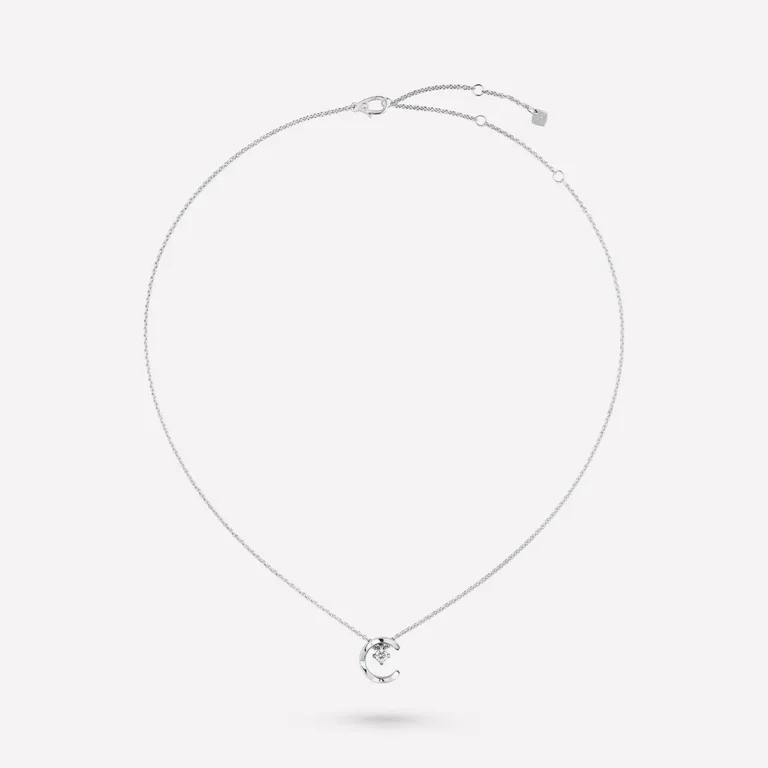 Chanel Coco Crush J12104 Necklace Quilted Motif 18k White Gold Diamonds 1