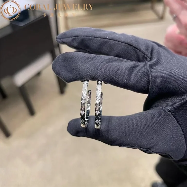 Chanel Coco Crush Hoop J12094 Earrings Quilted Motif 18k White Gold Diamonds 3