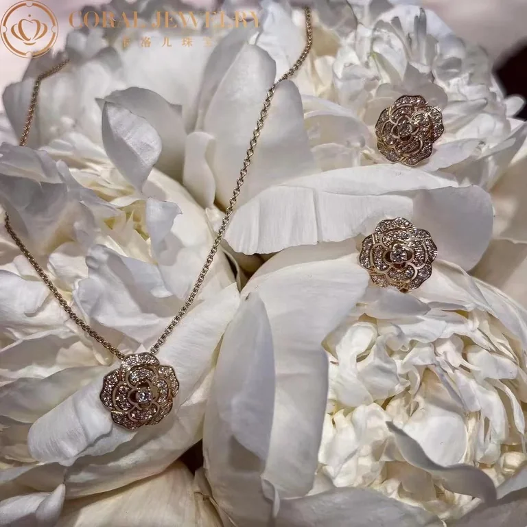 Chanel Bouton de Camélia J12038 Earrings 18k Yellow Gold Diamonds 8