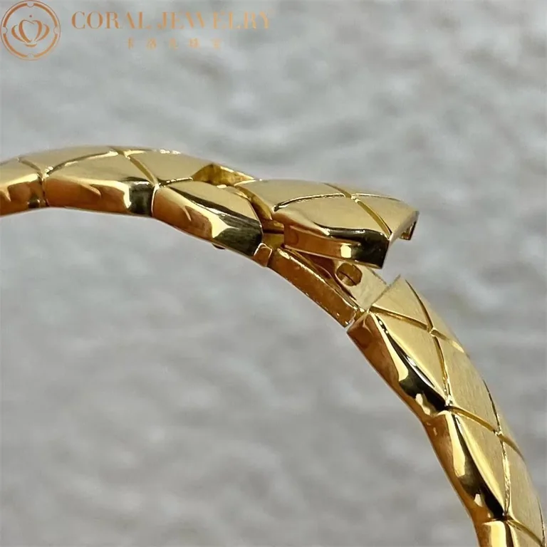 Chanel Coco Crush J11139 Bracelet Quilted Motif 18k Yellow Gold 5